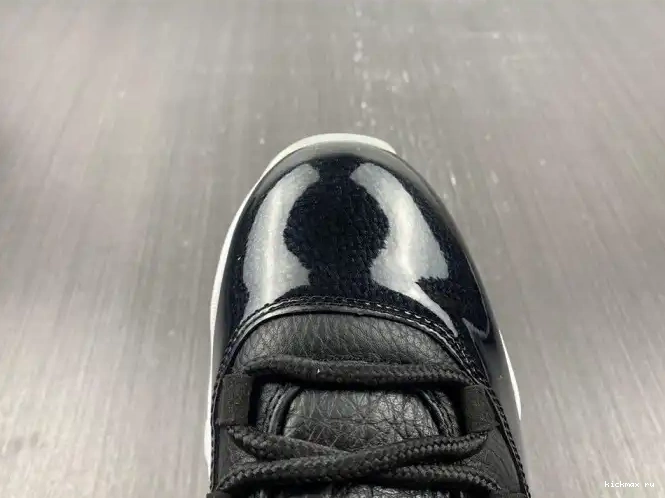 Cheap Kickmax Air 72-10 11 Jordan AV2187-001 Low Retro 0420